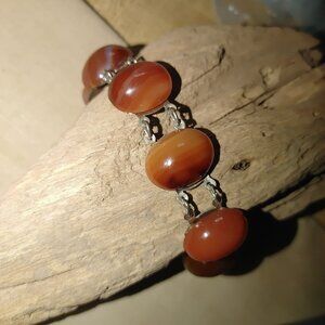 Silvertone Carnelian Agate looking Amber Link Bracelet Oval Cabochons Vintage